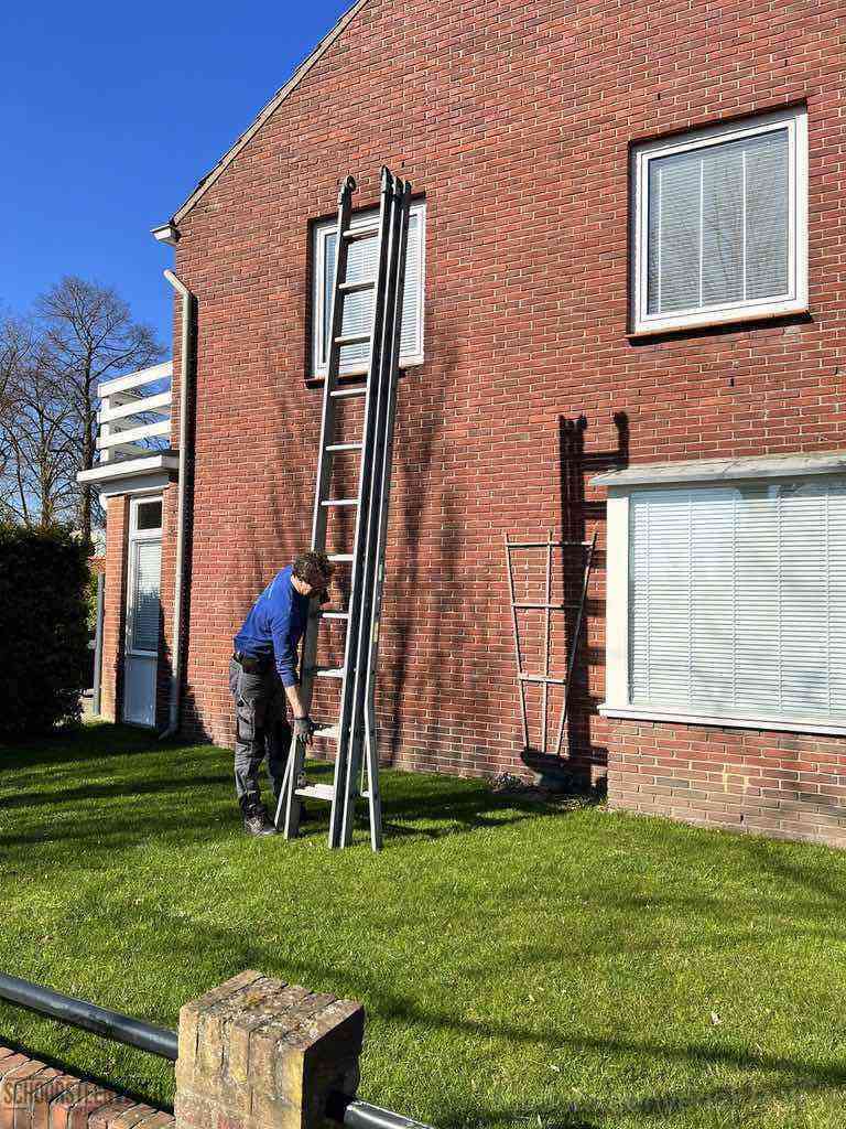 Putten schoorsteenveger huis ladder